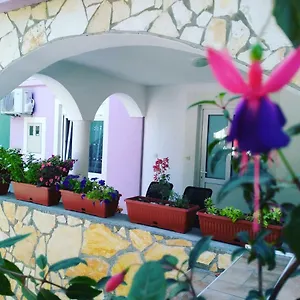 Ema & Sea Apartment's Croatia